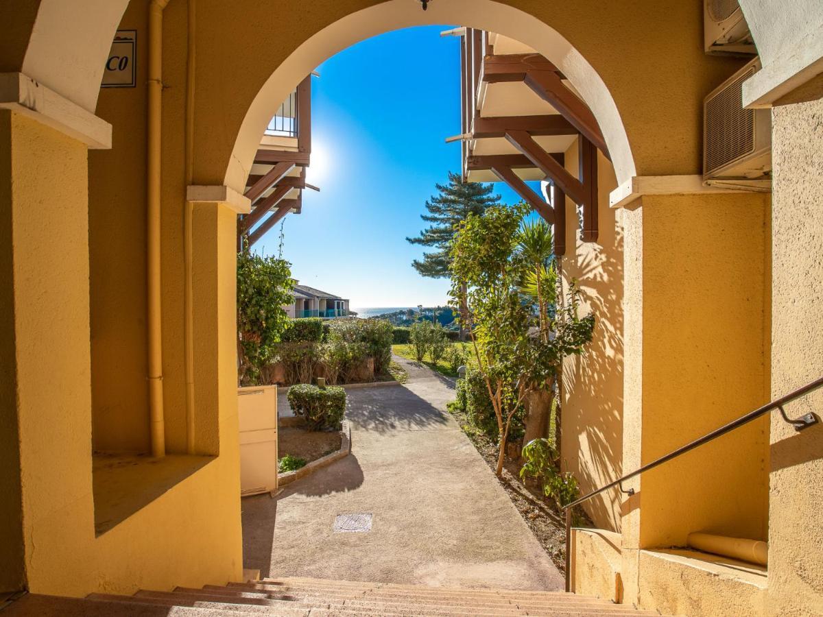 Apartment Village Cap Esterel - Le Village-14 By Interhome Saint-Raphaël Exterior foto