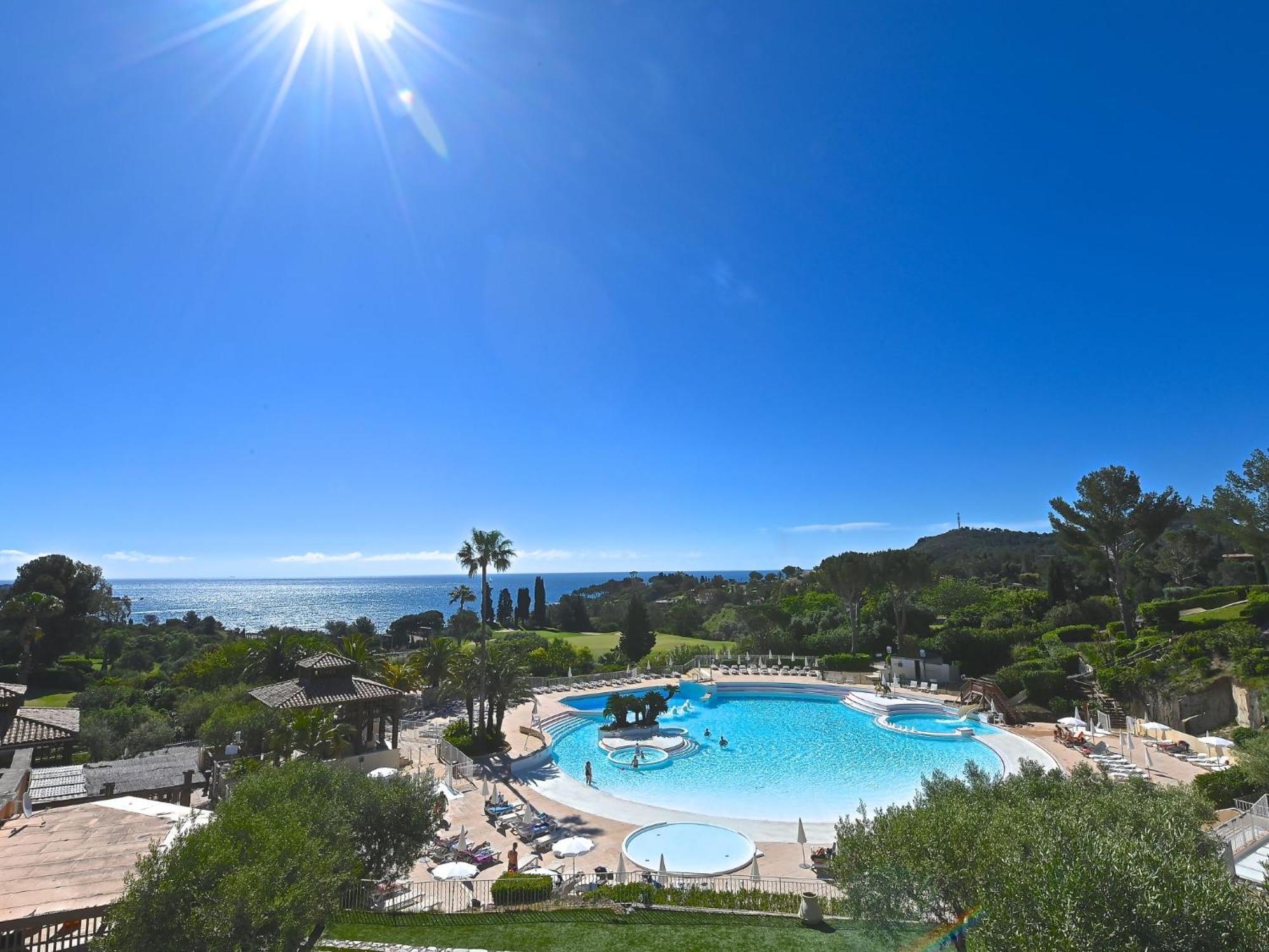 Apartment Village Cap Esterel - Le Village-14 By Interhome Saint-Raphaël Exterior foto
