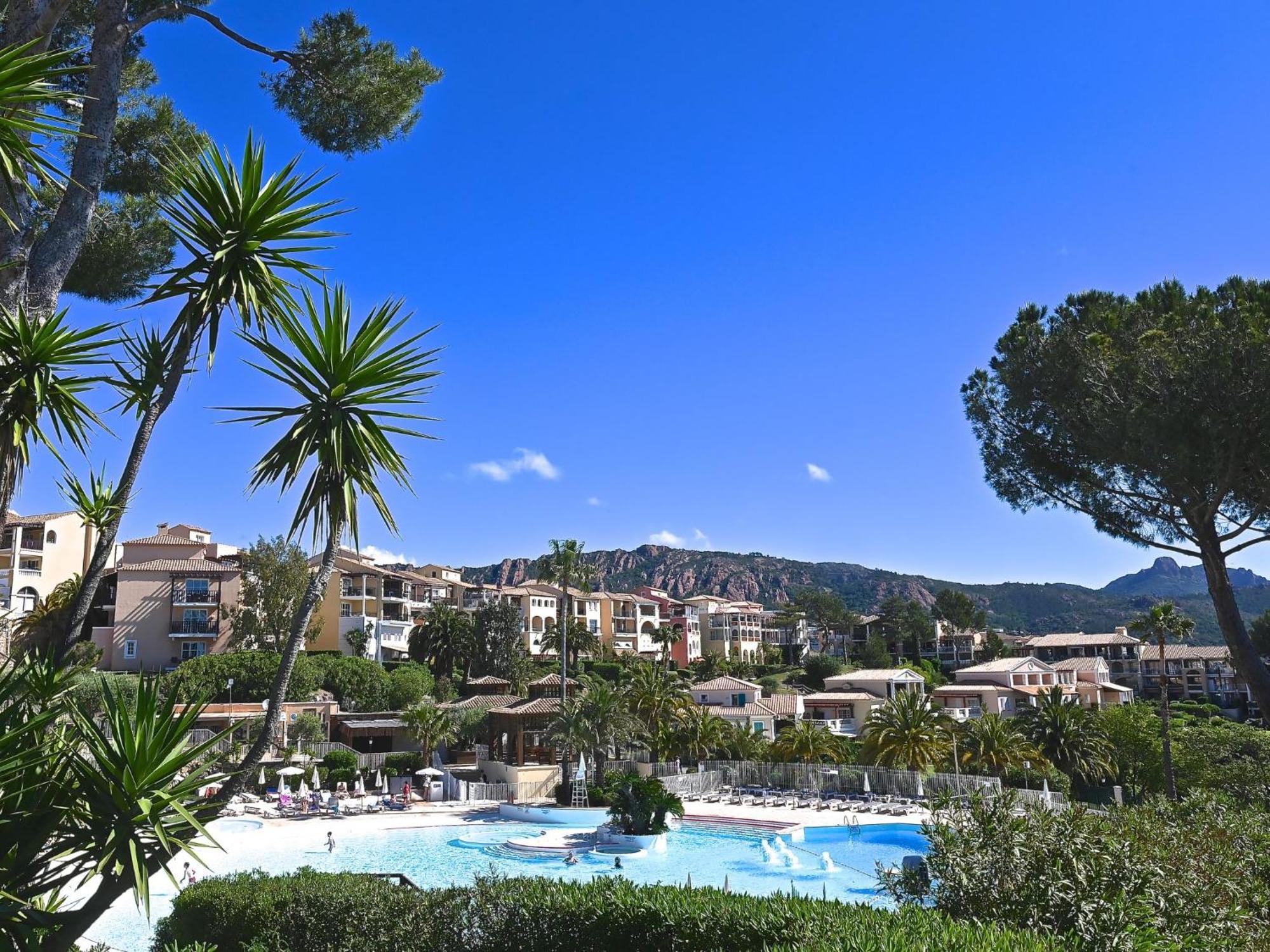 Apartment Village Cap Esterel - Le Village-14 By Interhome Saint-Raphaël Exterior foto